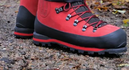 Chaussures de protection anti-coupure