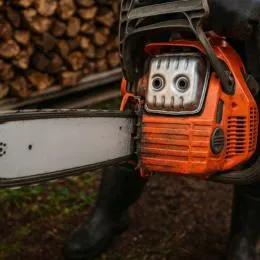 Guide de tronçonneuse