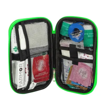 Contenu Trousse de Secours 2 à 4 Personnes