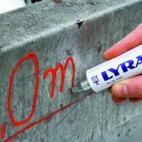 Peinture en tube / marqueur