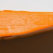 Coin épais 210 x 60 x 40 mm.