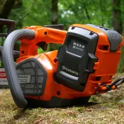 Elagueuse sans fil T542i XP + 2 batteries BLi200X (5Ah / 36V) - HUSQVARNA