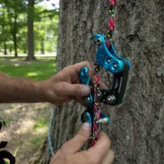 Descendeur Rope Runner Vertec - NOTCH