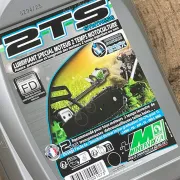 Huile 2T 100% synthétique, 5 Litres - MINERVA