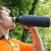 Bouteille Isotherme Titan 1,5L, Roc Noir - QWETCH